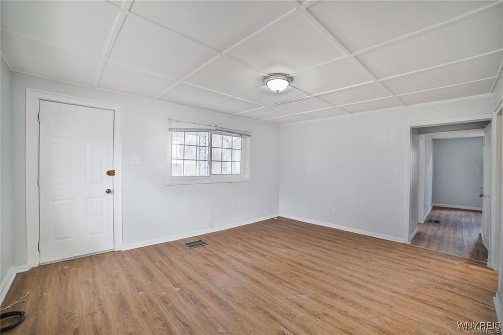 1001 Garden Avenue, Niagara Falls, New York image 17