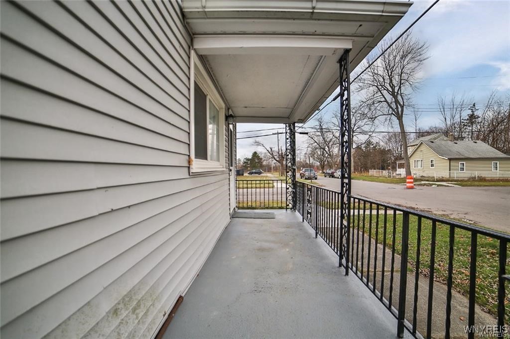 1001 Garden Avenue, Niagara Falls, New York image 12