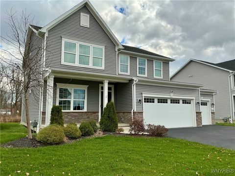 Photo of 91 Sierra Drive, Amherst, NY 14228 (MLS # B1652208)