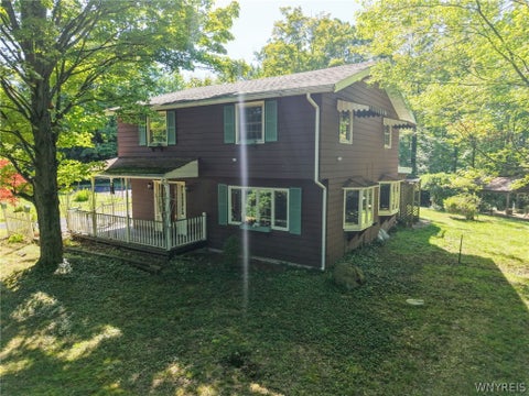 Photo of 2769 S Roberts Road, Sheridan, NY 14062 (MLS # B1715034)