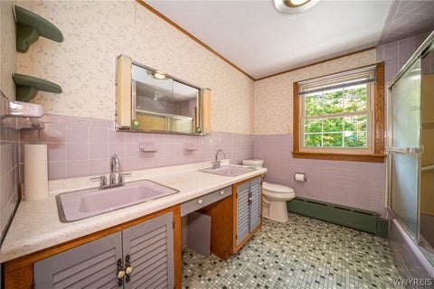Tiny photo for 2769 S Roberts Road, Sheridan, NY 14062 (MLS # B1715034)