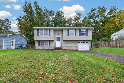 Homes For Sale - 67 Forestal Drive<br/> Hamburg, NY 14075