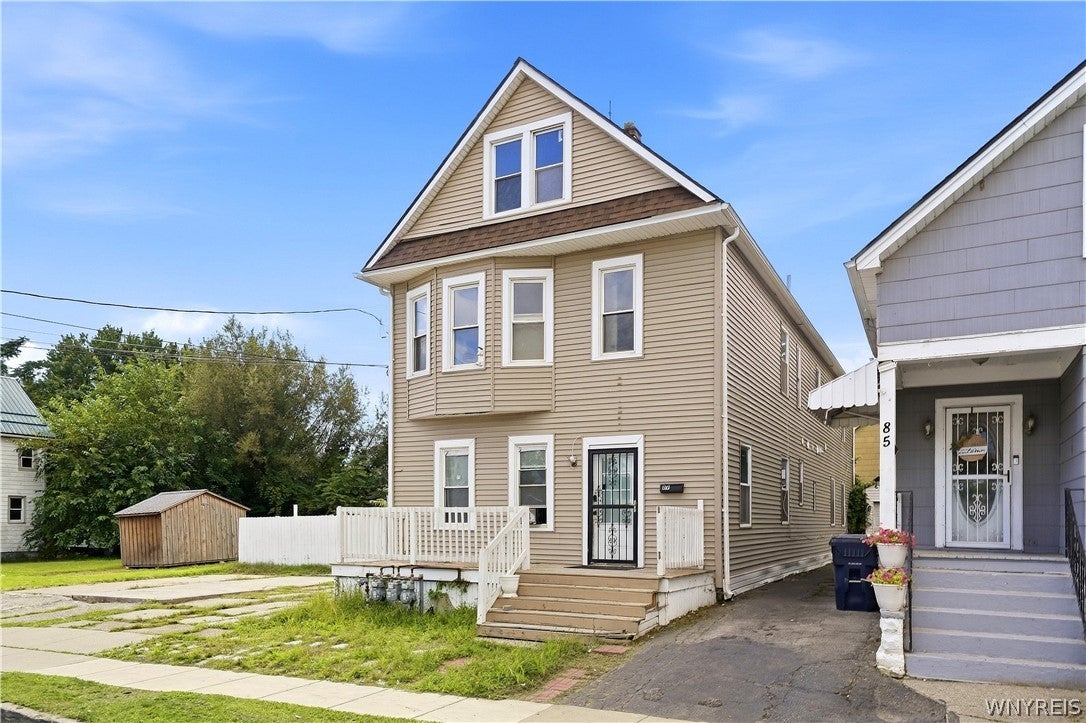89 Holland Avenue