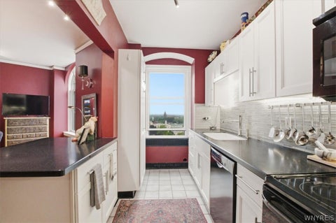Tiny photo for 800 W Ferry Street #9C, Buffalo, NY 14222 (MLS # B1702468)