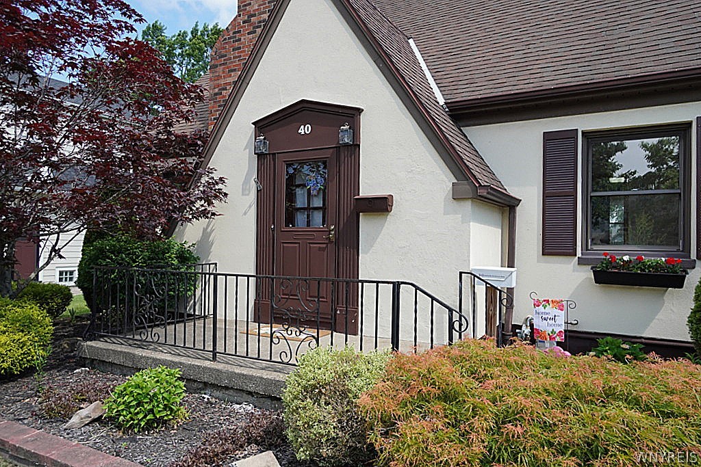 40 Kenton Road