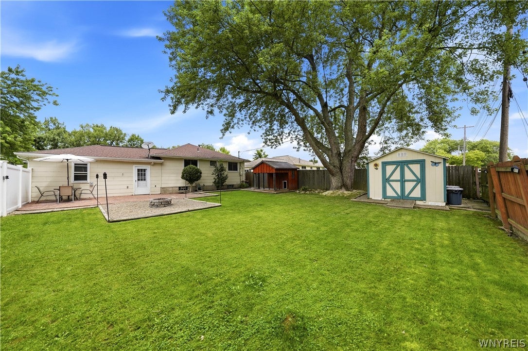 72 Greenmeadow Drive