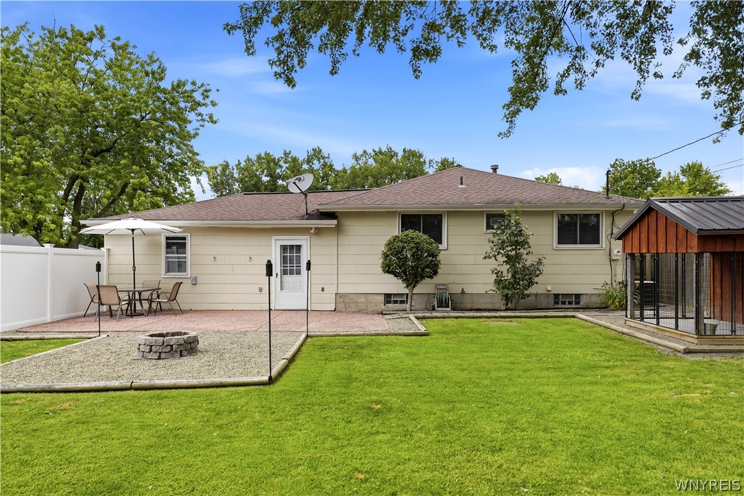 72 Greenmeadow Drive
