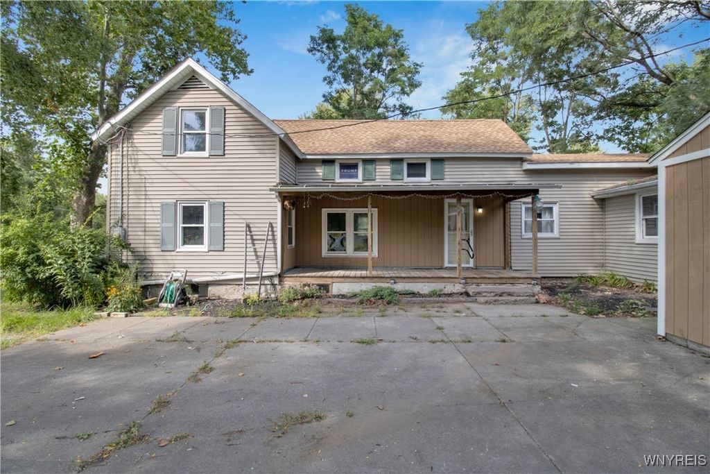 Photo of 2979 Murdock Road, Ridgeway, NY 14103 (MLS # B1652877)