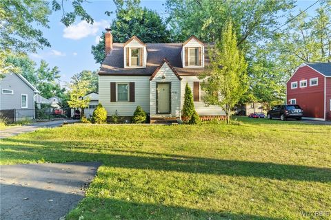 Homes For Sale - 4165 Norway Place<br/> Hamburg, NY 14075