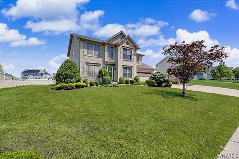 Tiny photo for 2322 Hobblebush Lane, Hamburg, NY 14085 (MLS # B1685041)