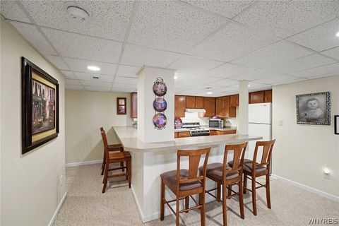Tiny photo for 2322 Hobblebush Lane, Hamburg, NY 14085 (MLS # B1685041)