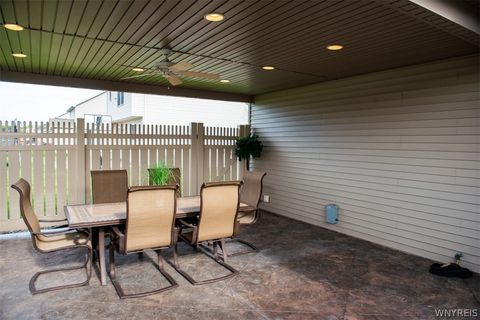 Tiny photo for 2322 Hobblebush Lane, Hamburg, NY 14085 (MLS # B1685041)
