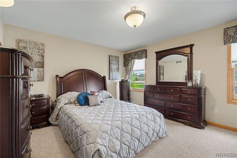 Tiny photo for 2322 Hobblebush Lane, Hamburg, NY 14085 (MLS # B1685041)