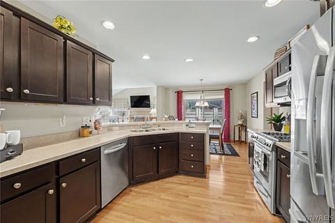Tiny photo for 2322 Hobblebush Lane, Hamburg, NY 14085 (MLS # B1685041)