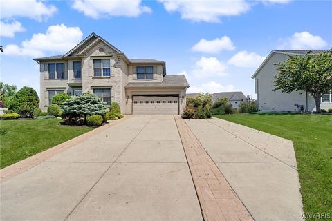 Tiny photo for 2322 Hobblebush Lane, Hamburg, NY 14085 (MLS # B1685041)