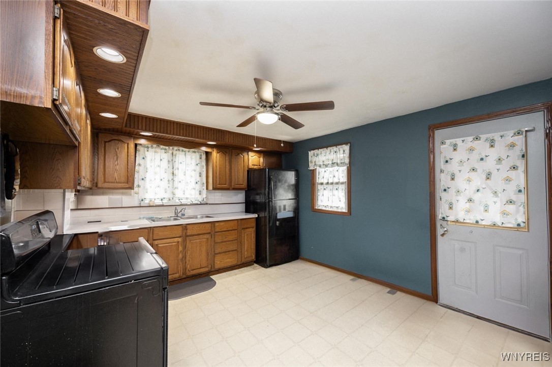 228 N Meadowbrook Parkway, Cheektowaga, New York image 15