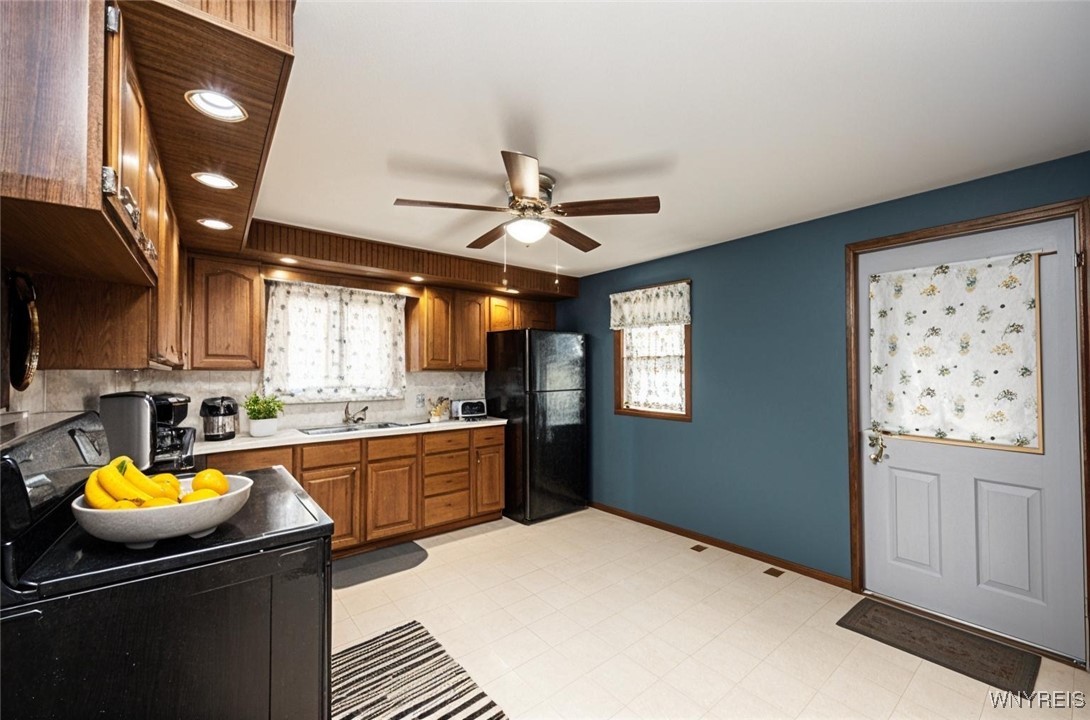 228 N Meadowbrook Parkway, Cheektowaga, New York image 12
