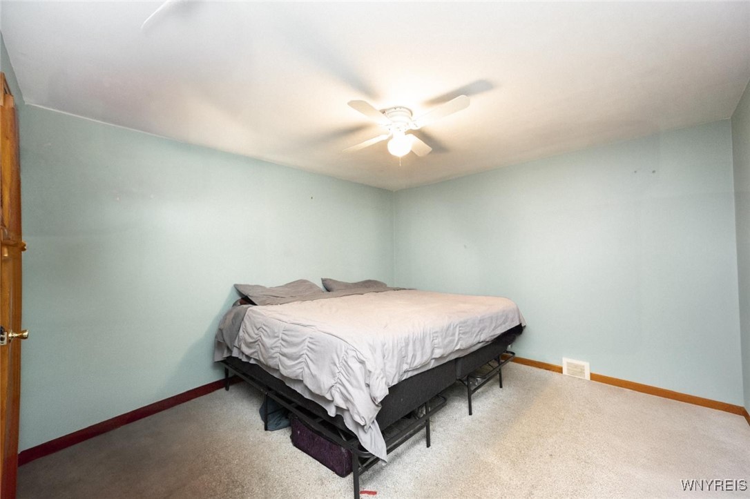 228 N Meadowbrook Parkway, Cheektowaga, New York image 8