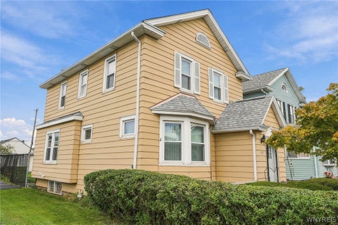 Tiny photo for 181 Kinsey Avenue, Tonawanda, NY 14217 (MLS # B1714046)