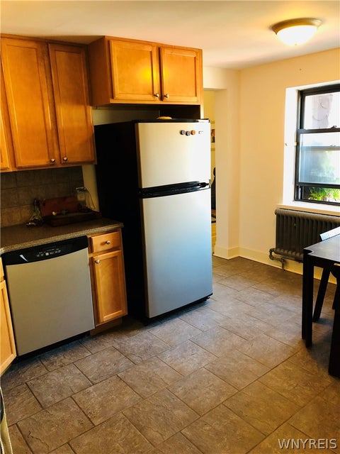 Tiny photo for 295 Summer Street #5, Buffalo, NY 14222 (MLS # B1689380)