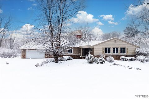 Photo of 155 N Union Road, Amherst, NY 14221 (MLS # B1658123)