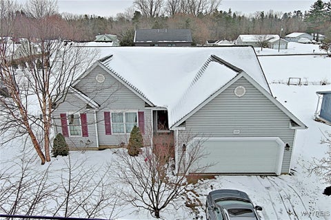 Photo for 4269 Meadowbrook Parkway
