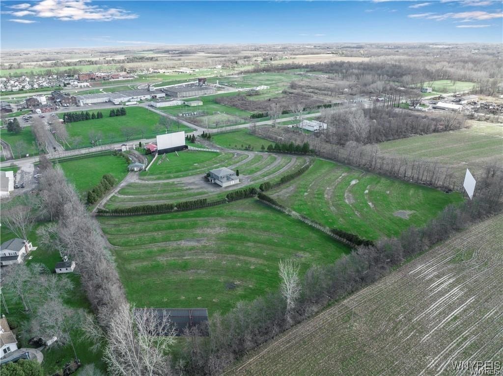 Royalton, New York 14105, United States, ,Commercial,Active,33571