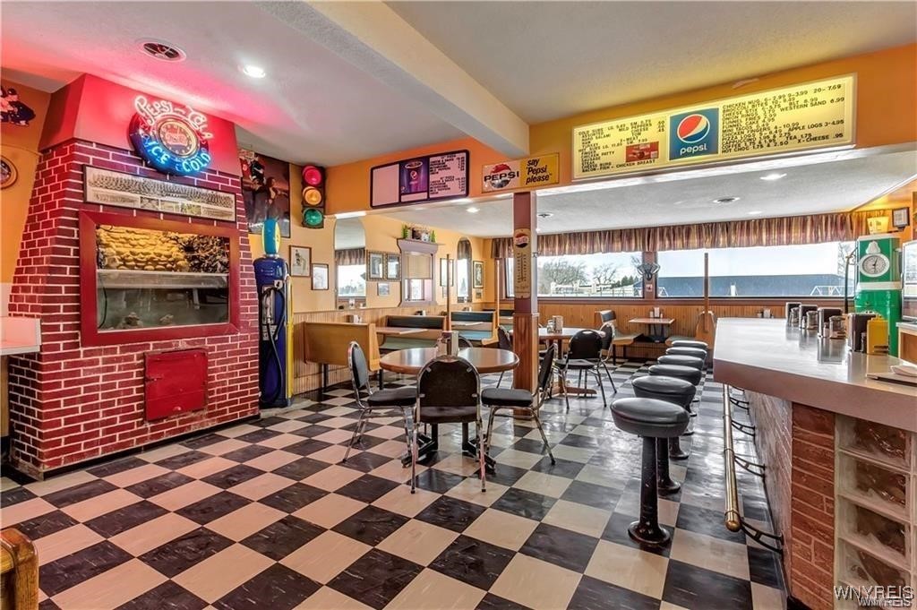 Royalton, New York 14105, United States, ,Commercial,Active,33571