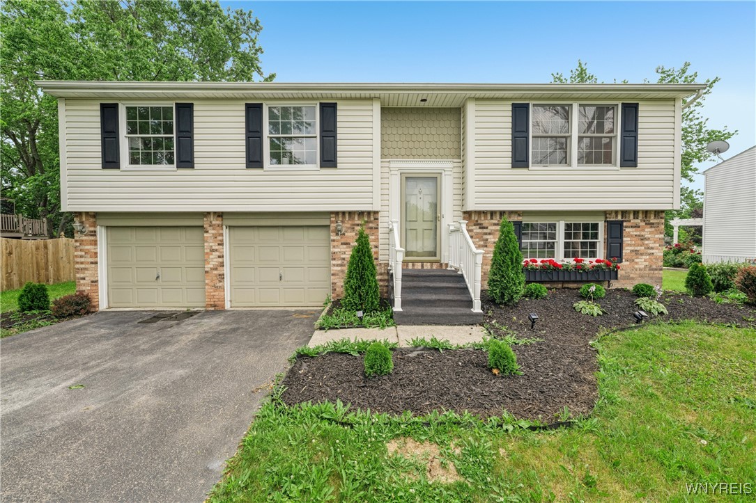 6586 Parkwood Drive