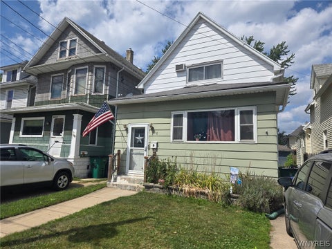 Photo of 138 Pries Avenue, Buffalo, NY 14220 (MLS # B1708975)