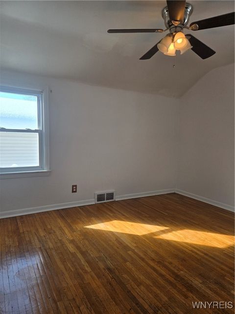 Tiny photo for 4882 Mount Vernon Boulevard, Hamburg, NY 14075 (MLS # B1658143)