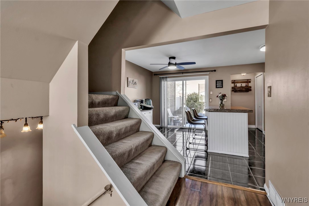 856 Pine Tree Court, Amherst, New York image 13