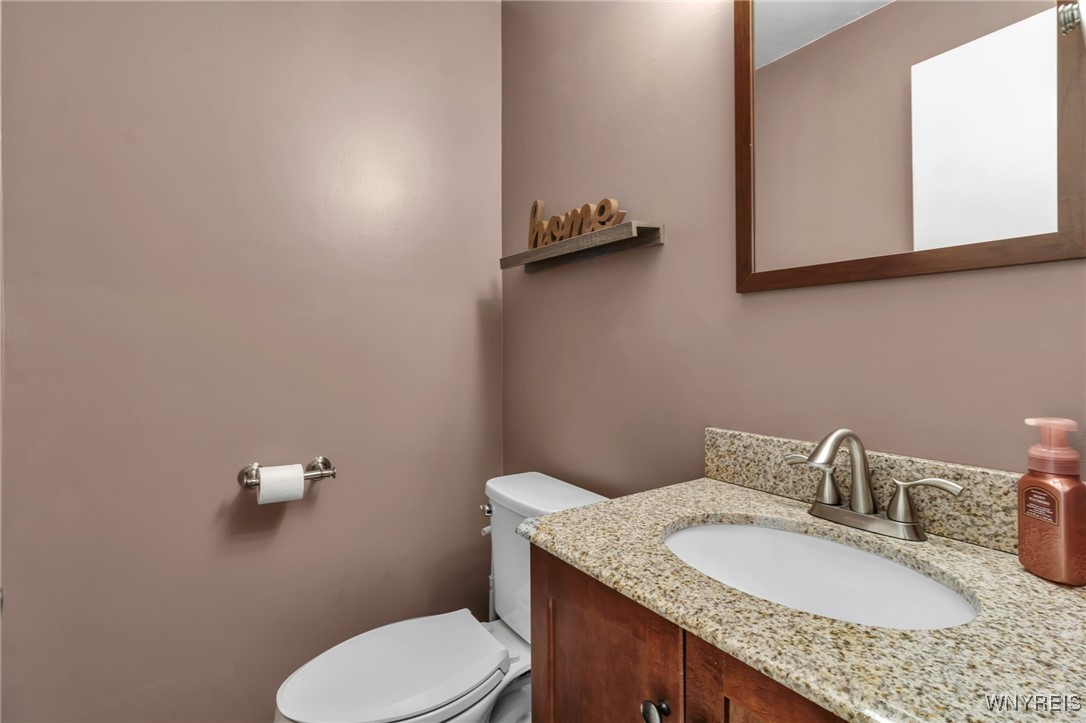 856 Pine Tree Court, Amherst, New York image 12