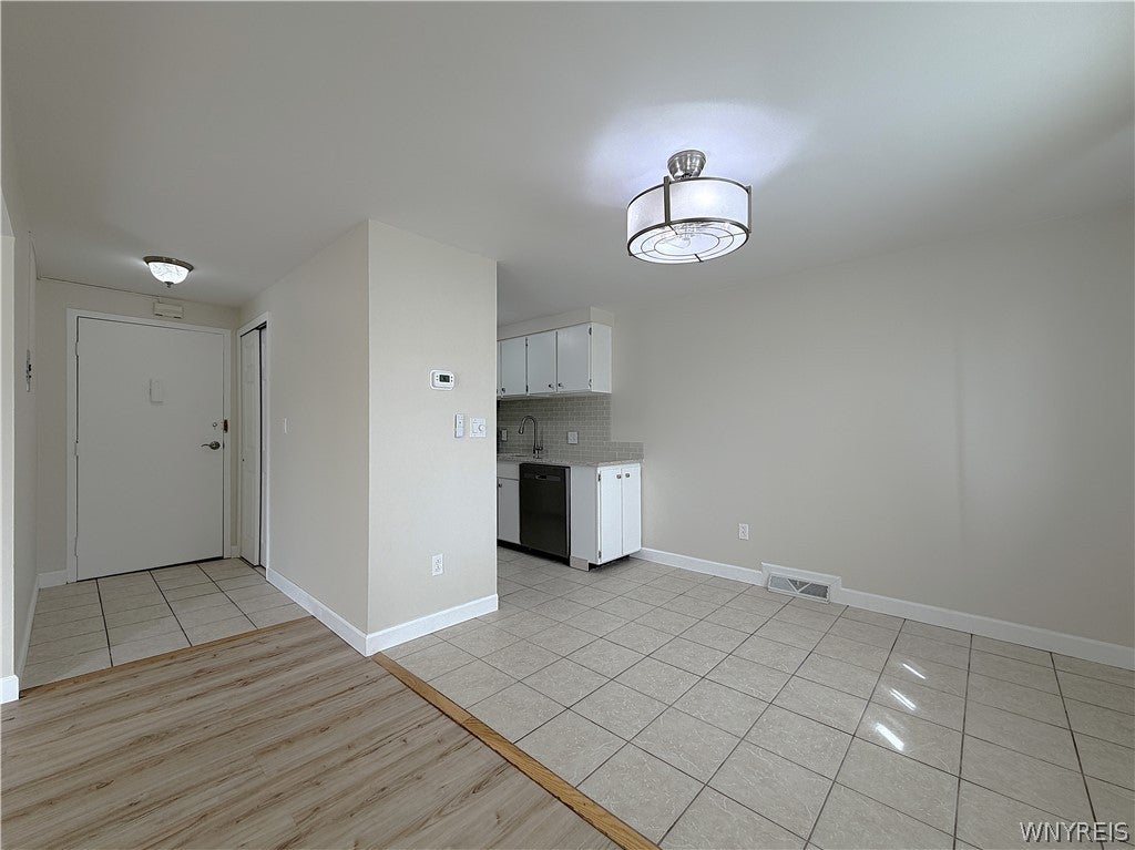 61C Georgian Apt 2 Lane 2