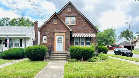 Photo for 2498 Woodlawn Upper