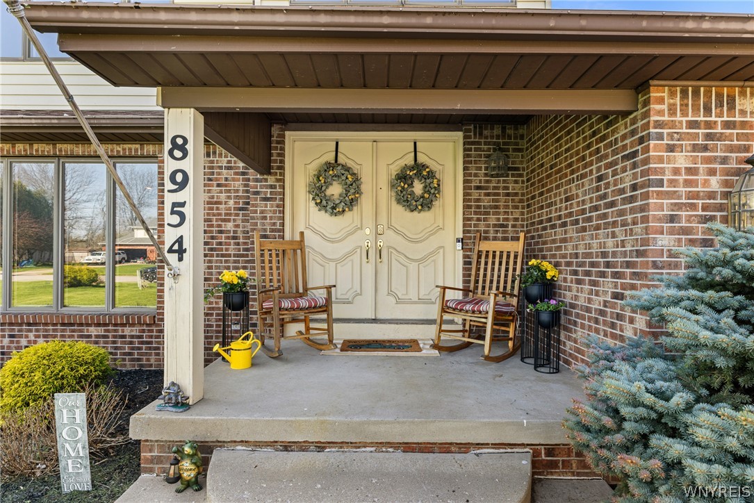 8954 Candlewood Lane