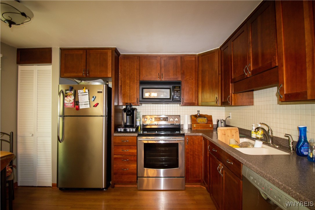 17 Apollo Drive, Amherst, New York image 8
