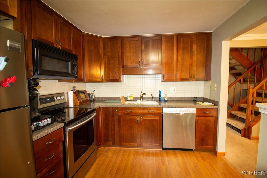 17 Apollo Drive, Amherst, New York image 9