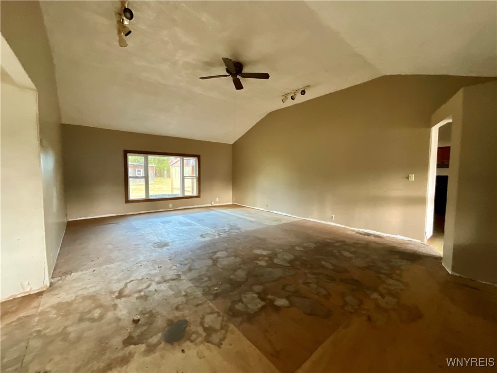 10649 North Road, Perrysburg, New York image 10