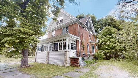 Multifamily For Sale - 734 Willow Avenue<br/> Niagara County, Niagara Falls, NY 14305