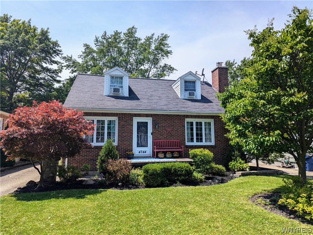 View Amherst, NY 14226 house