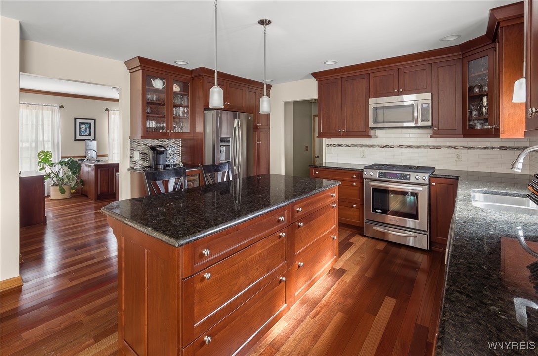 5668 Kippen Drive, Clarence, New York image 17