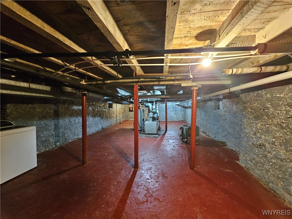 2207 Linwood Avenue, Niagara Falls, New York image 27