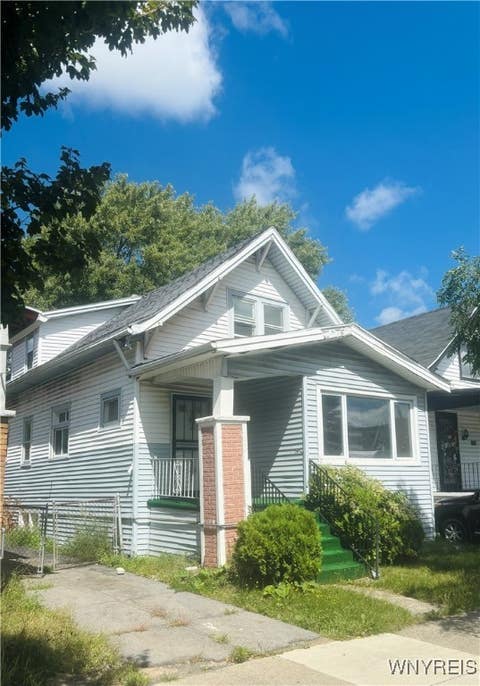 Photo for 1052 E Ferry Street N