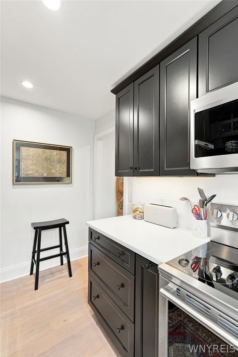 Tiny photo for 731 W Ferry #3I, Buffalo, NY 14222 (MLS # B1712331)