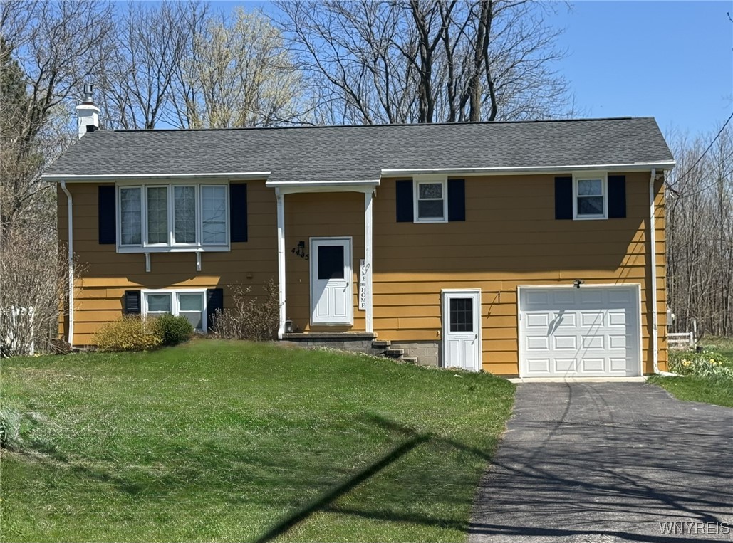 4405 Hulberton Road, Clarendon, New York image 2