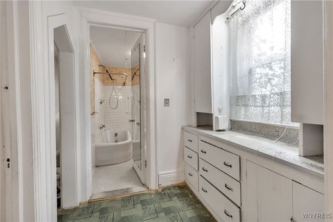 Tiny photo for 34 Saint James Place, Buffalo, NY 14222 (MLS # B1636813)