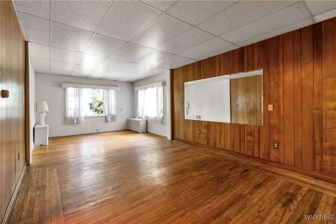 Tiny photo for 34 Saint James Place, Buffalo, NY 14222 (MLS # B1636813)