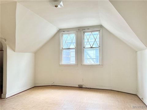 Tiny photo for 34 Saint James Place, Buffalo, NY 14222 (MLS # B1636813)