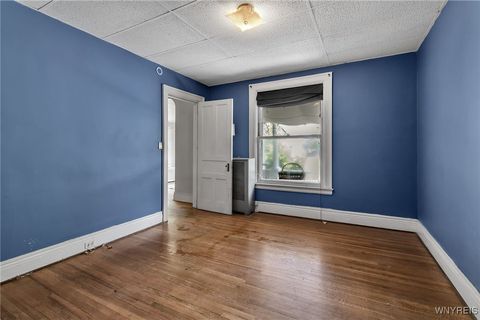 Tiny photo for 34 Saint James Place, Buffalo, NY 14222 (MLS # B1636813)